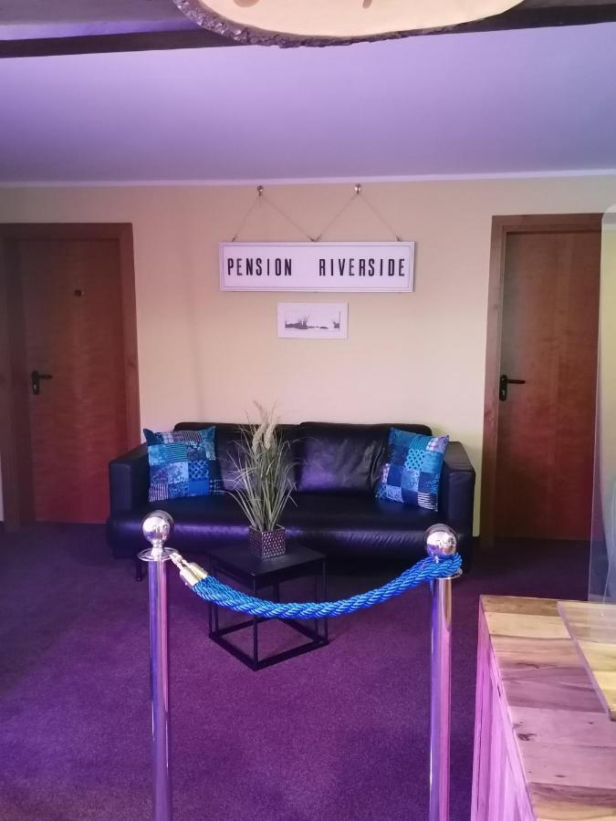 Pension Riverside In Leverkusen Hitdorf Am Rhein - Zentral An Der A1 Und 59 Eksteriør bilde