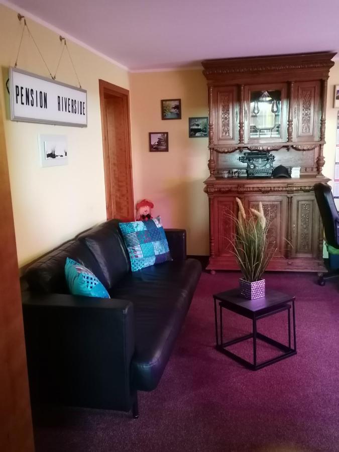 Pension Riverside In Leverkusen Hitdorf Am Rhein - Zentral An Der A1 Und 59 Eksteriør bilde
